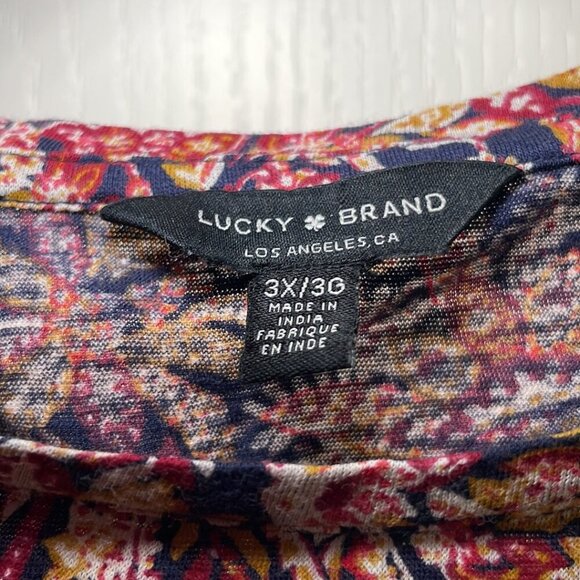 Lucky Brand Navy with pink and beige floral print Top sz 3X - Picture 2 of 5